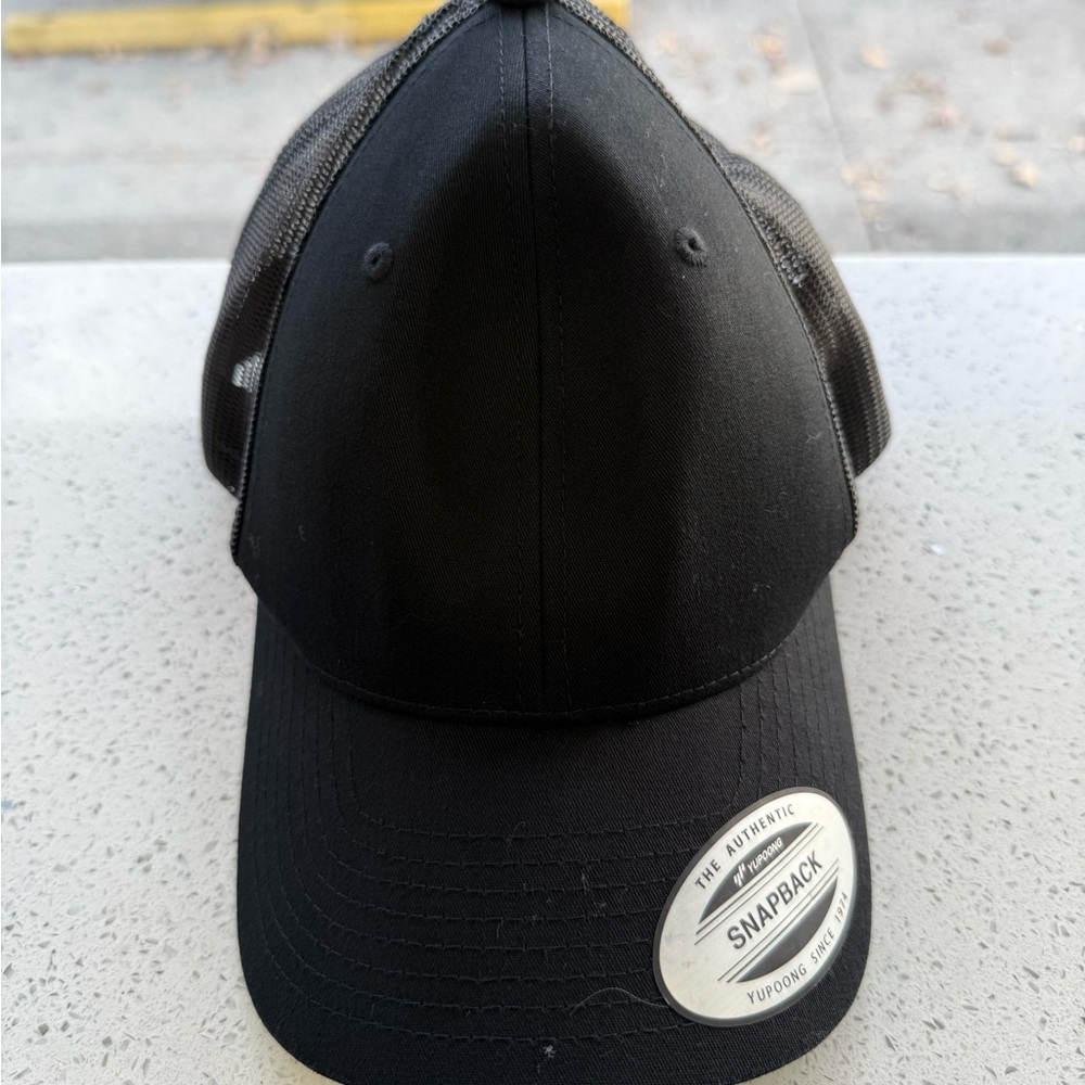 Yupoong SnapBack